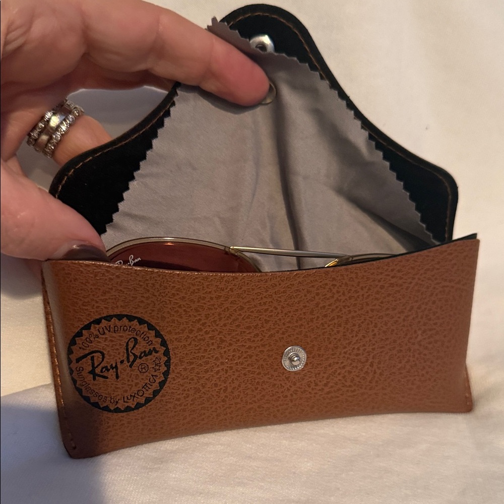 Ray-Ban Gold Frame Sunglasses with Brown/Pink Lenses - Picture 7 of 7